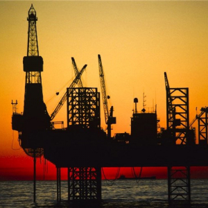 نظارت بر ساخت فناورانه ۱۰ گروه از تجهیزات راهبردی صنعت نفت ایران